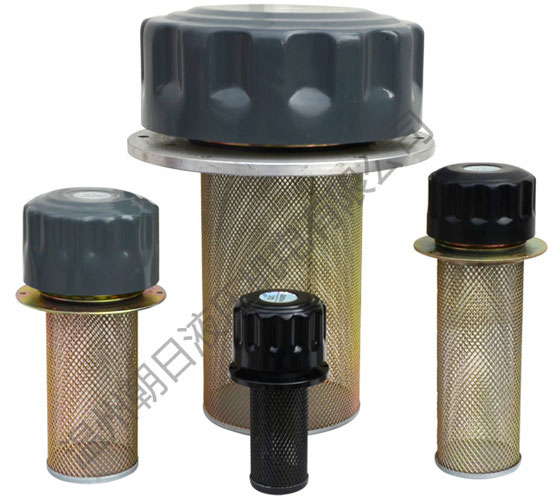 空氣濾清器的主要功能就是過(guò)濾雜質(zhì)，是保證發(fā)動(dòng)機(jī)高效工作的重要配件，作用非常的大。在使用和更換的過(guò)程中，空氣濾清器使用須知有哪些呢？液壓過(guò)濾器廠家告訴你有很多需要注意的方面，詳情如下：